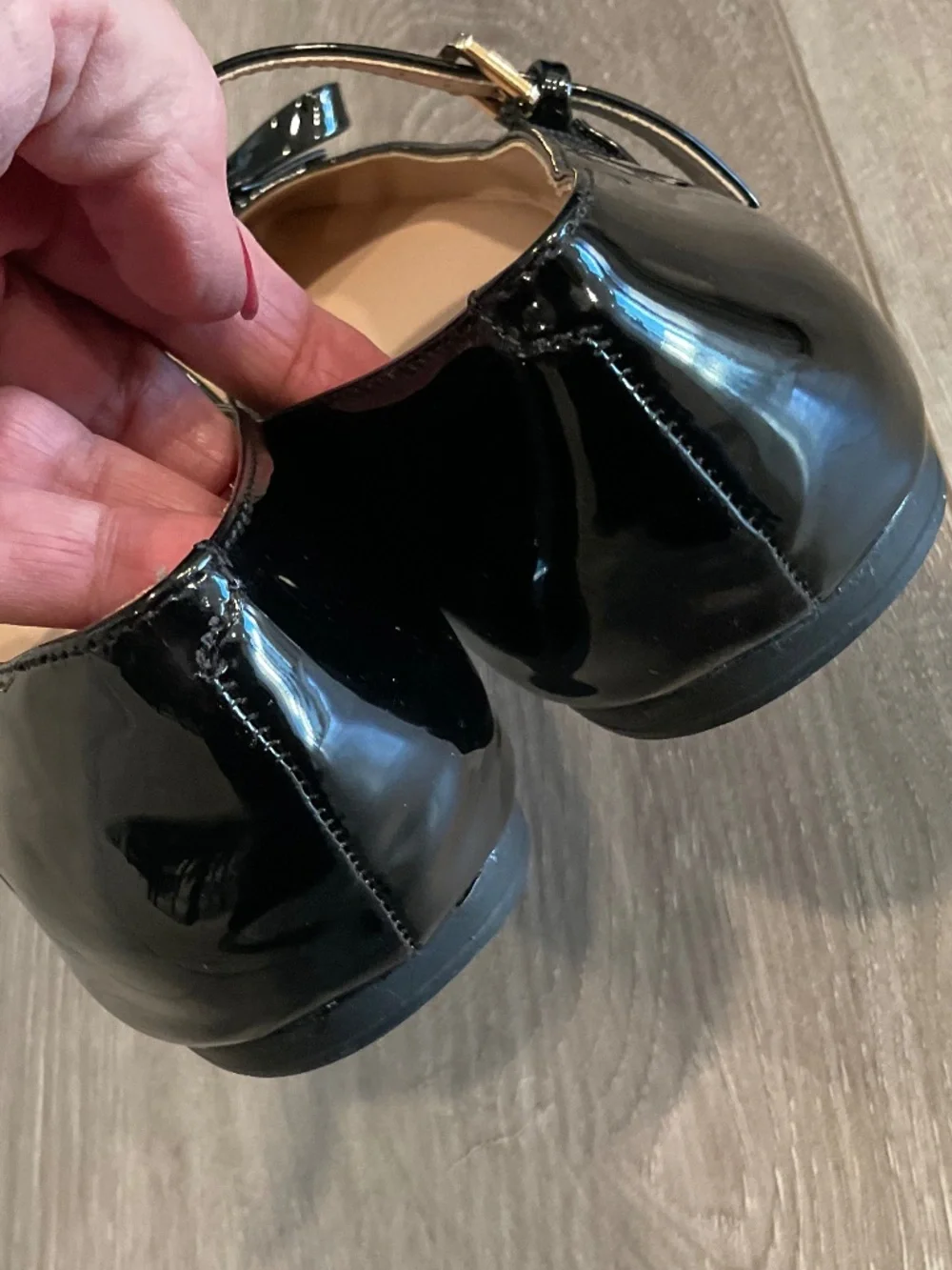 BANDOLINO Juletta  Flat Mary Jane’s in Black Patent Bow Accent Size 9 NEW